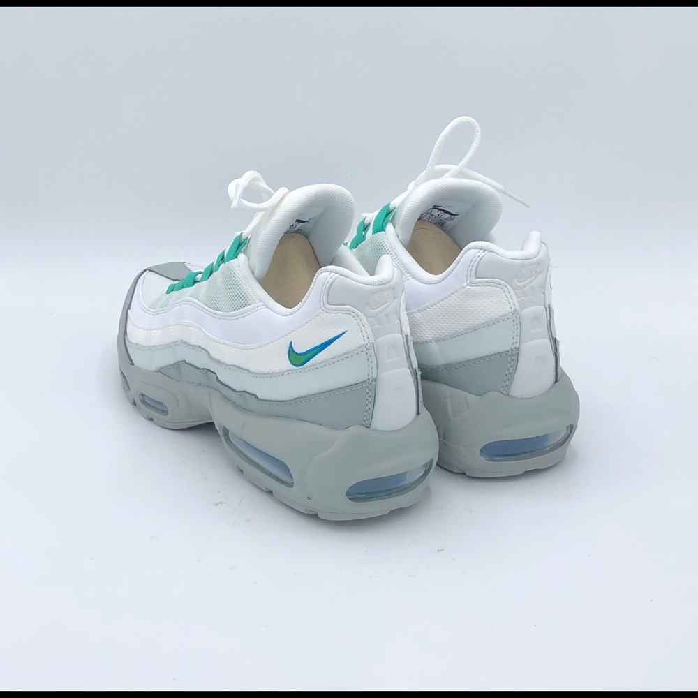 NEW Nike Air Max 95 Essential Men's Shoes - Picture 6 of 7